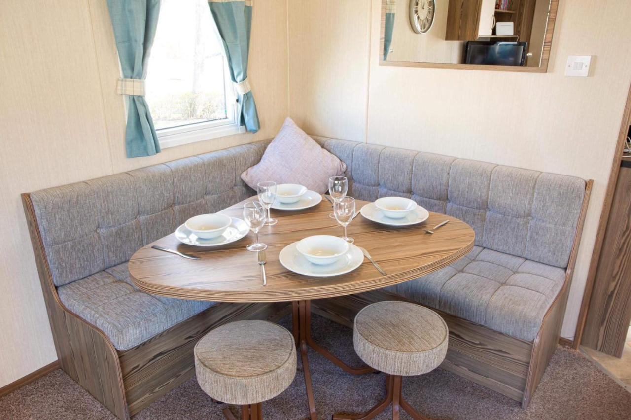 Caravan In Haven Marton Mere Holiday Park Blackpool Exterior foto